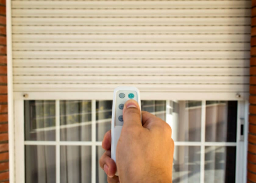 Motor Somfy con mando a distancia