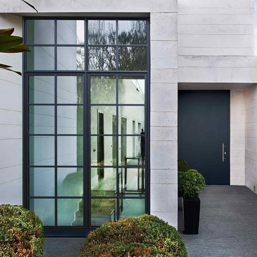 Ventana con persiana monoblock de aluminio